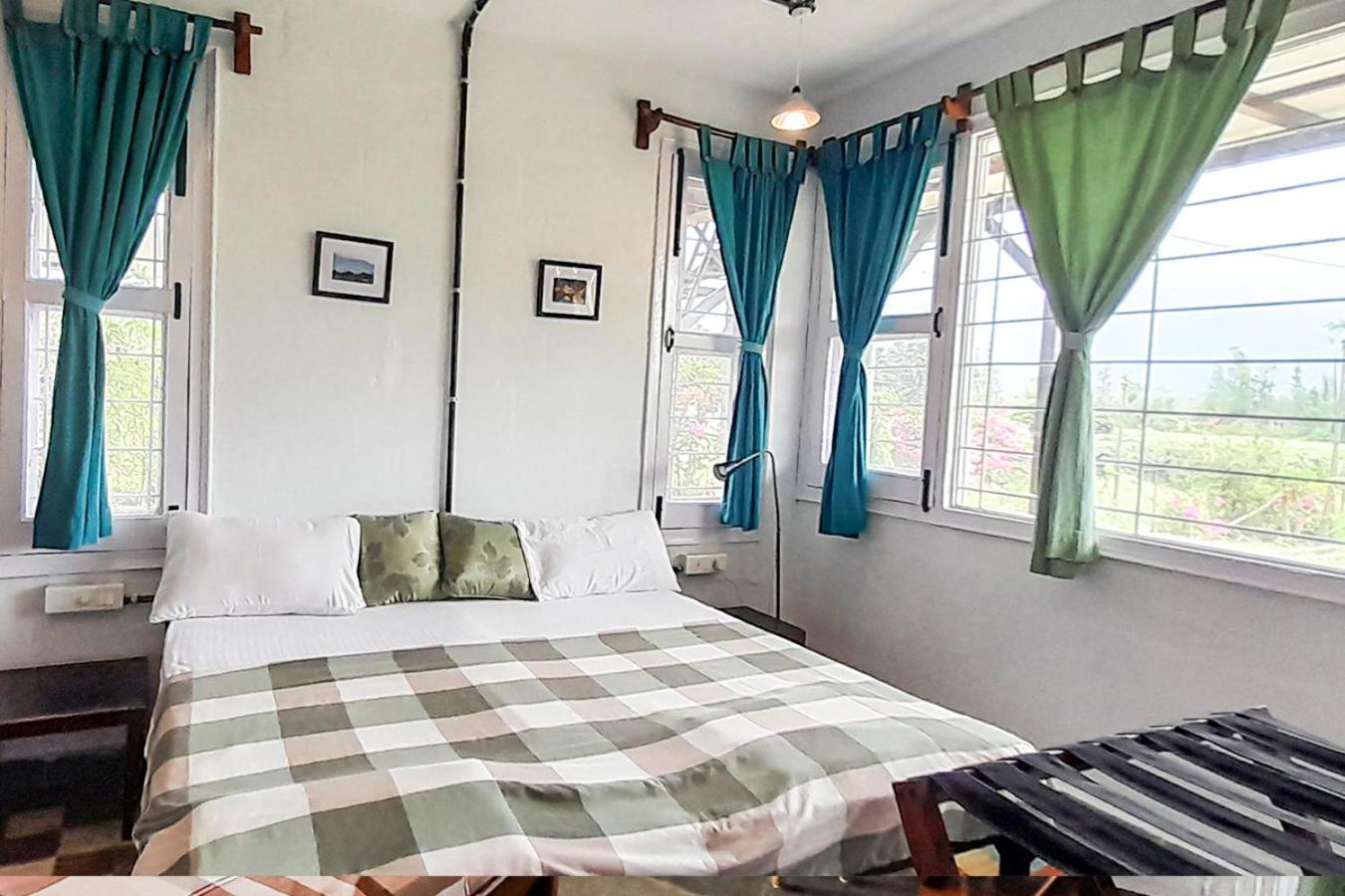 Forest Side Farm - Homestay At Kotabagh Near Nainital And Jim Corbett Kota Bāgh Exterior foto